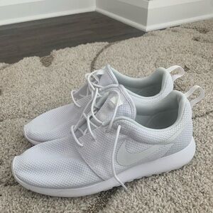 Mens Nike Roshe